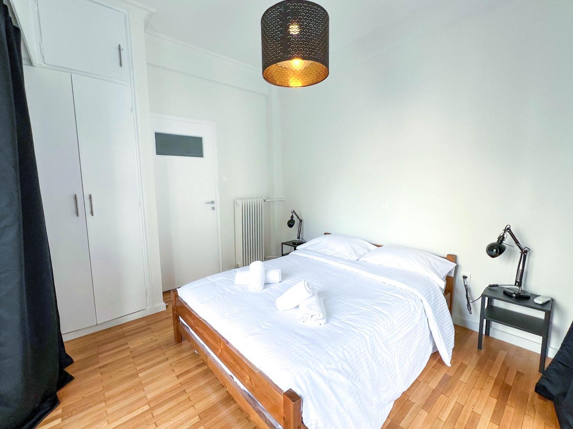 Family Two Bedroom Apartment Benaki Athens Ngoại thất bức ảnh